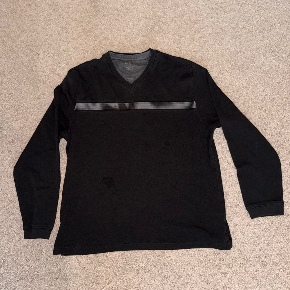 Van Heusen Black V-Neck Long Sleeve Shirt Size XL